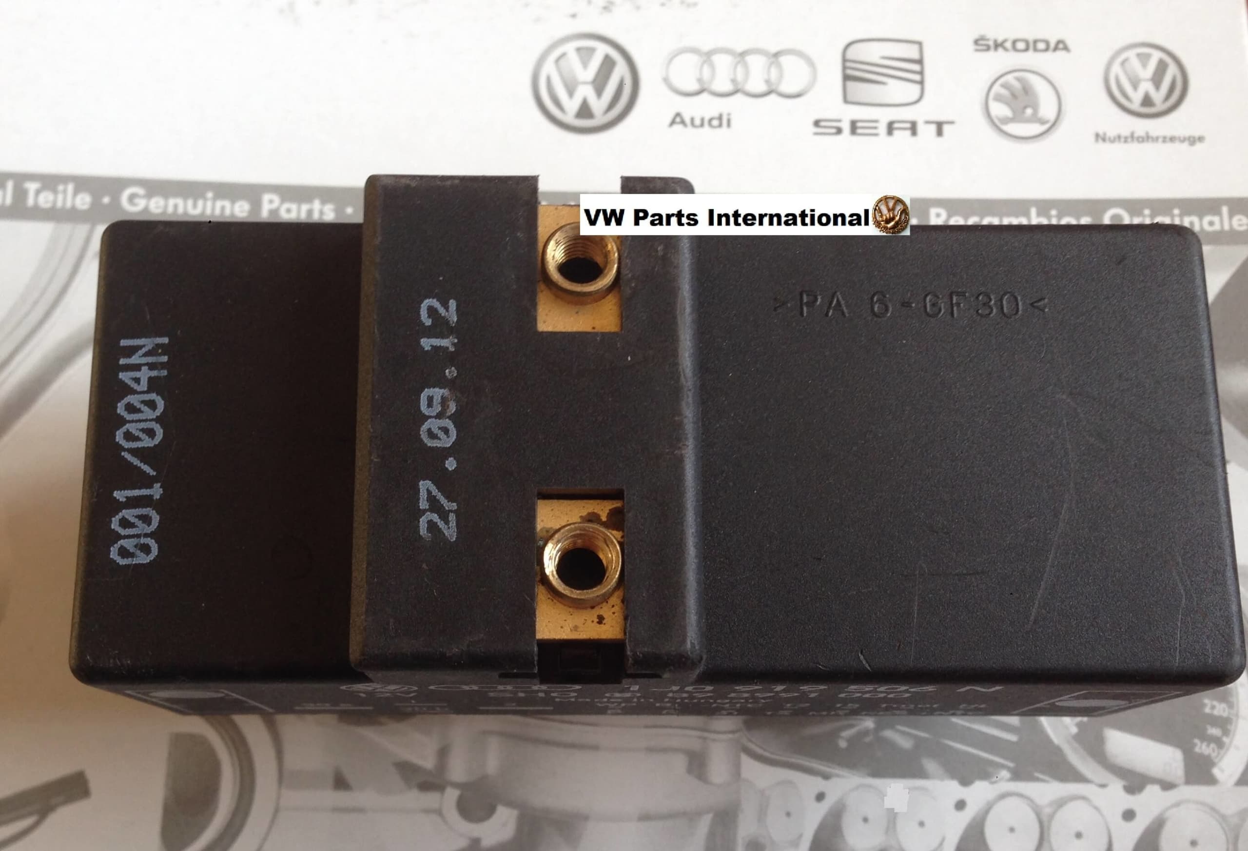 VW Golf MK4 R32 GTI TDI Radiator Fan Control Module Switch Brand New