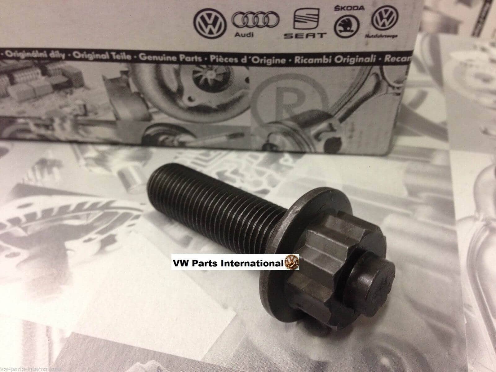 VW Golf MK3 1.9 TDI Crank Pulley Bolt Crank to Sprocket Bolt OEM VW