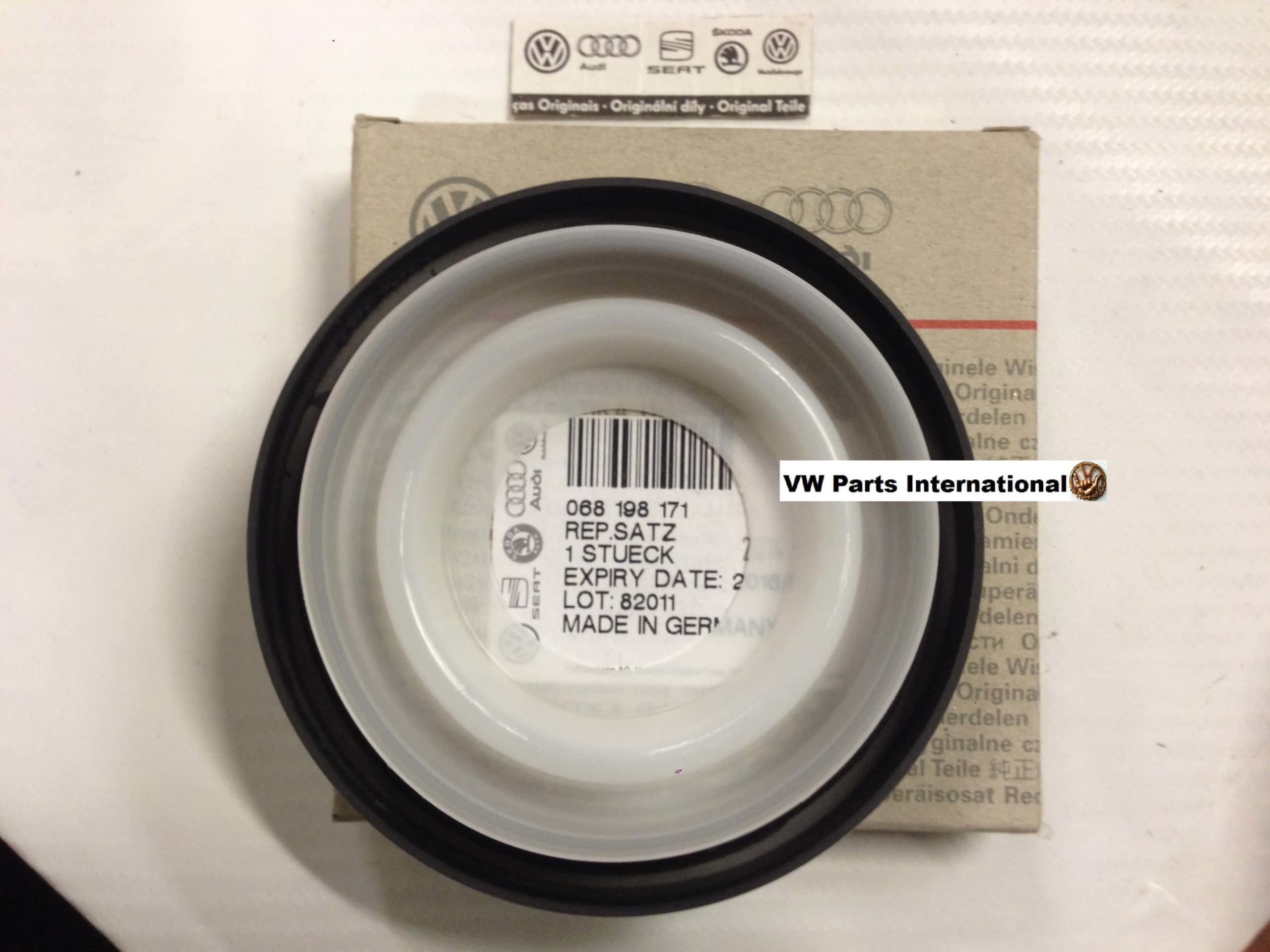 VW Golf MK3 VR6 Crankshaft Crank Oil Seal Transmission/Timing End
