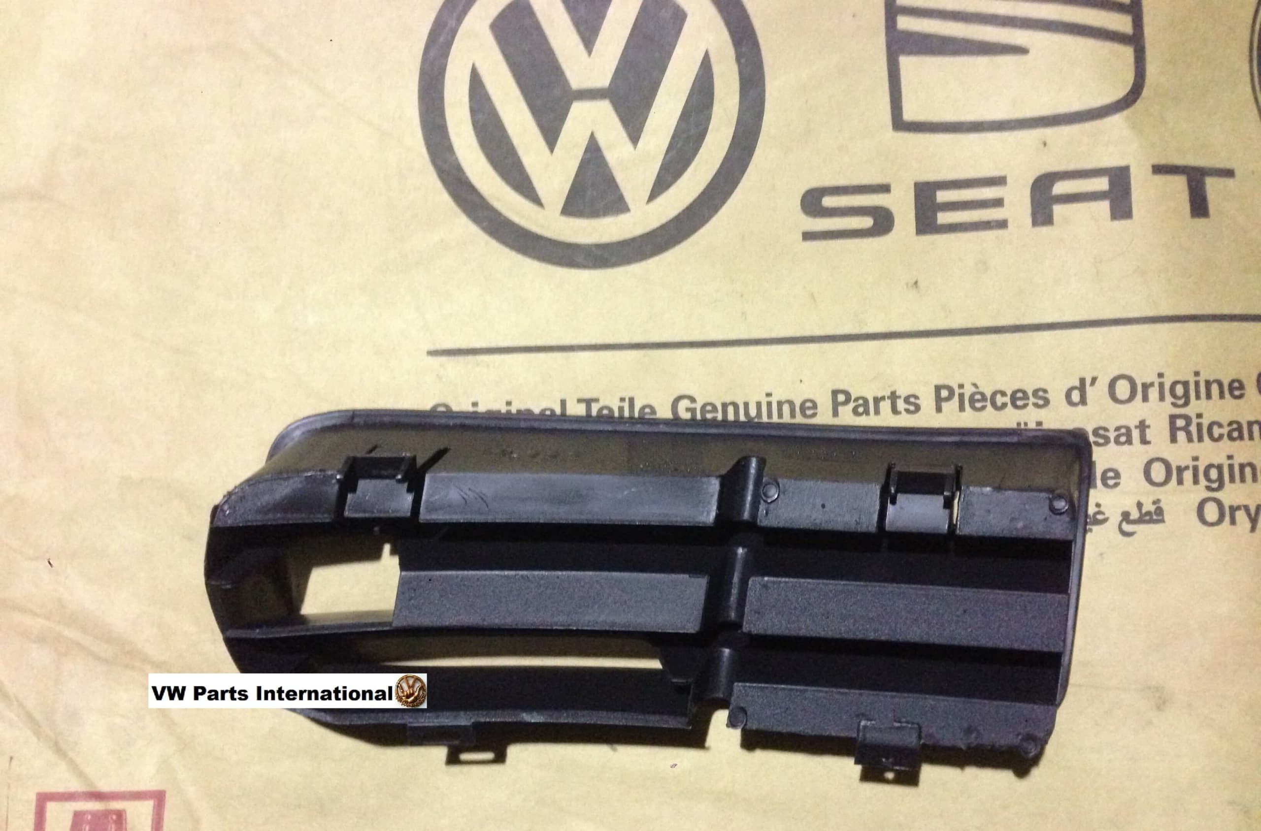 VW Golf MK4 GTI Bumper Grill Air Vent NS Genuine New OEM VW Part VW