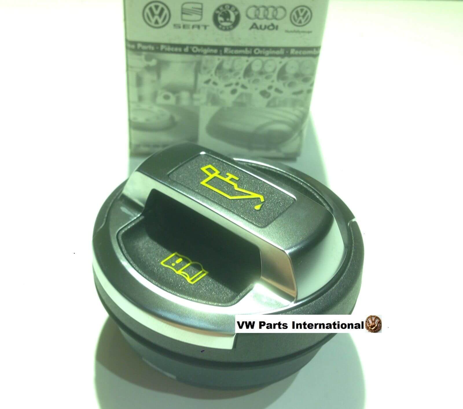 Audi R8 FSI Quattro Spyder V10 Original Oil Reservoir Cap Genuine OEM