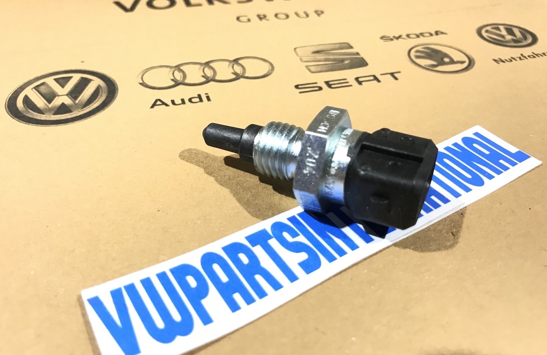 VW Golf MK3 MK4 Corrado Vento Manifold Air Intake Temperature Sensor