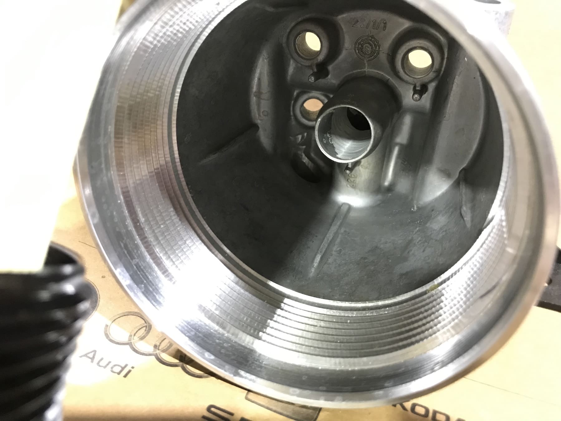 VW Golf MK3 VR6 Complete Oil Filter Housing Flange With Filter Gaskets