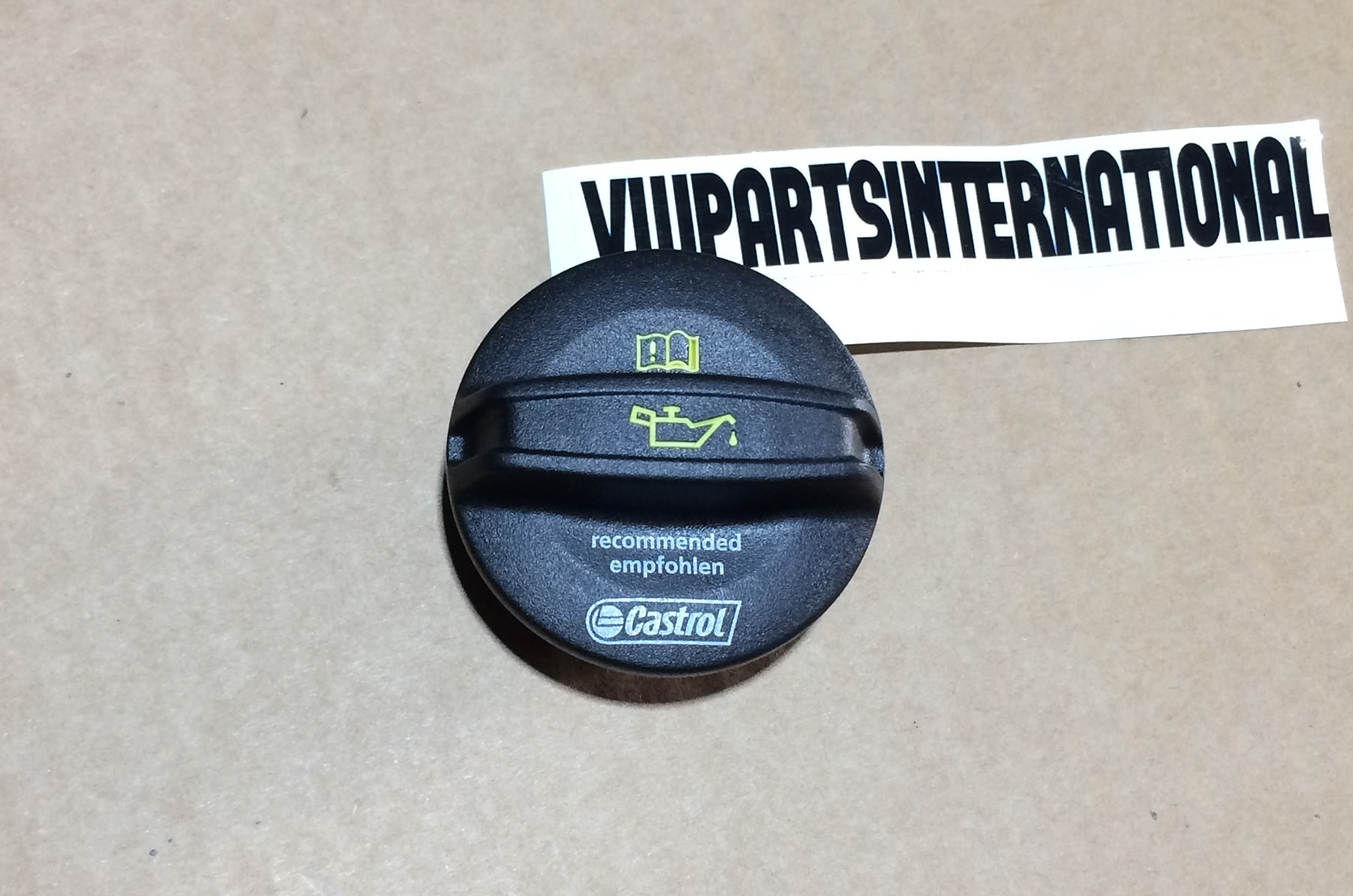 VW Golf MK7 R GTI TDI Oil Filler Cap Engine Oil Lid Genuine New OEM VW
