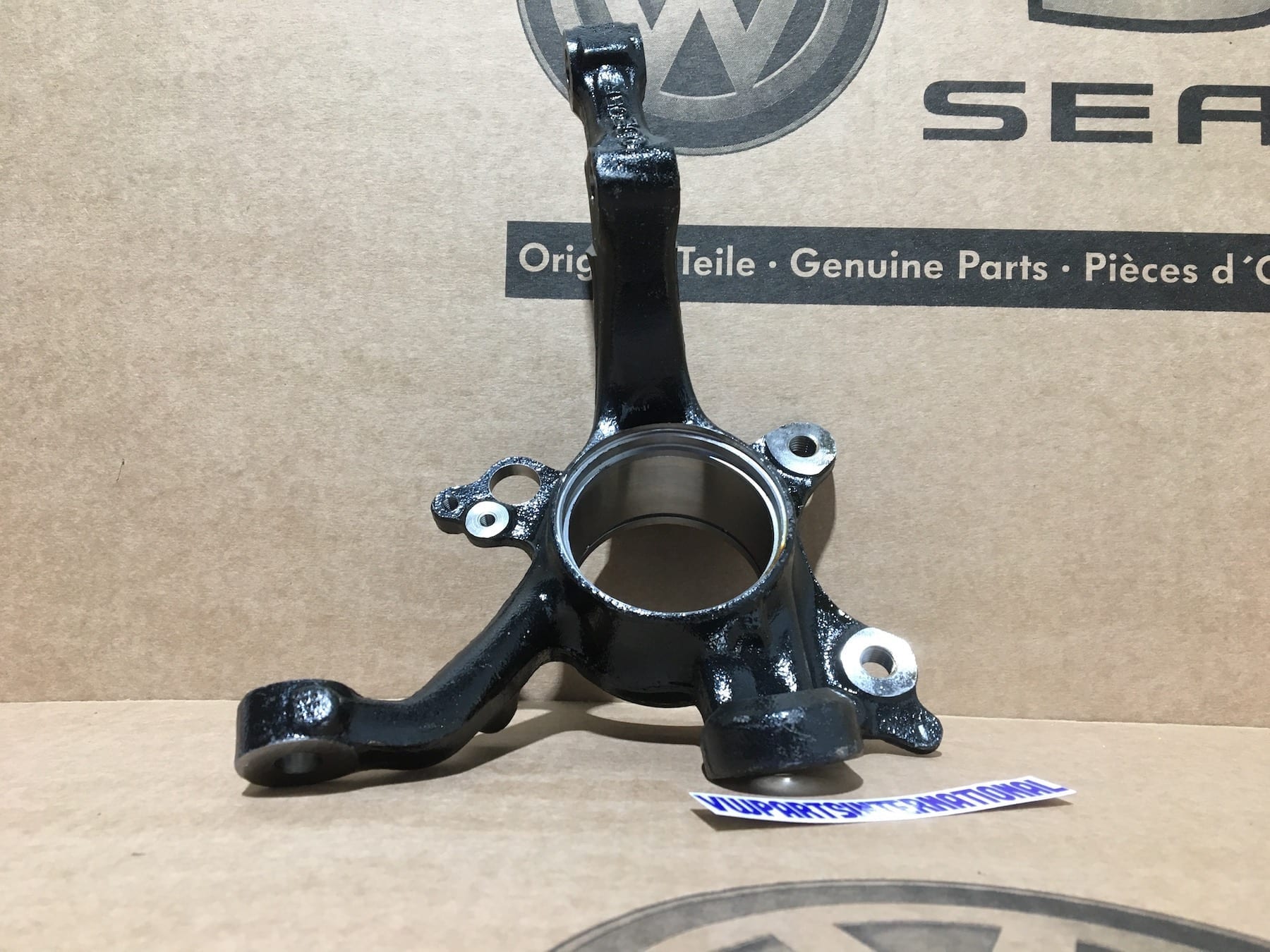 VW Golf MK3 GTI VR6 Vento Corrado Front Left Wheel Hub Bearing Housing ...