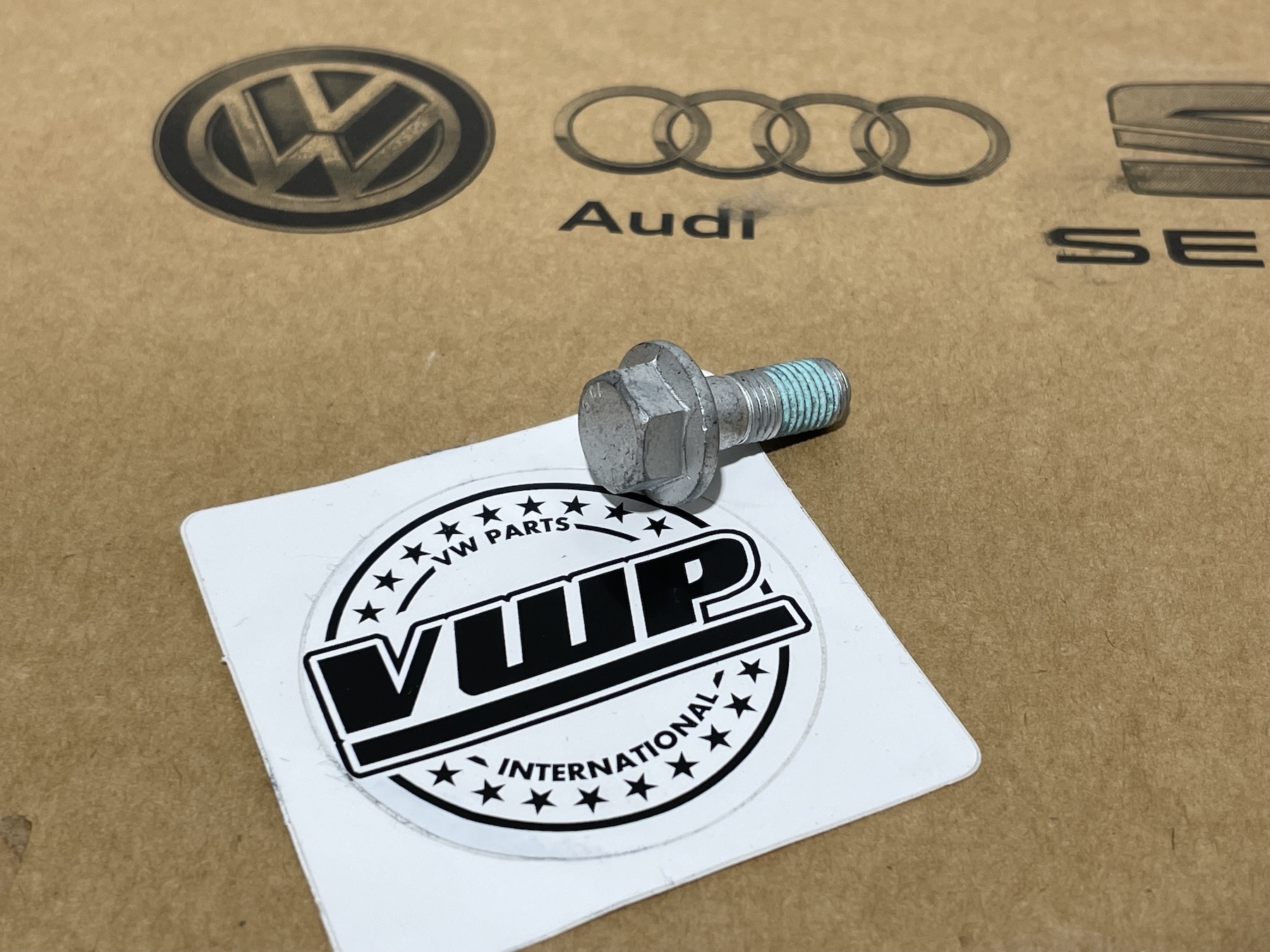 Vw T6 Rear Brake Pad Change at Skye Milliner blog