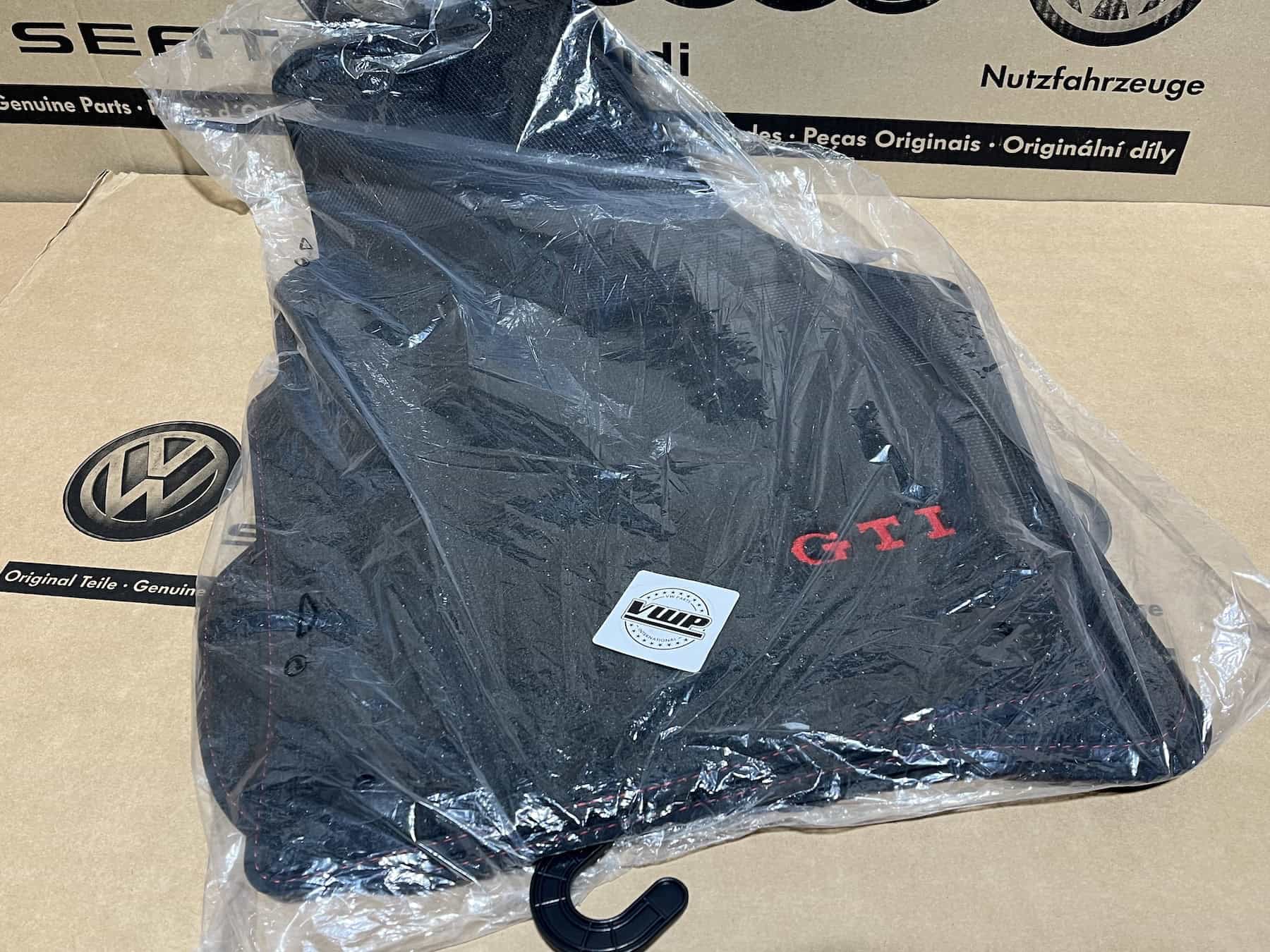 VW Golf MK5 MK6 GTI Carpet Floor Foot Mats with Embroidered Red GTI