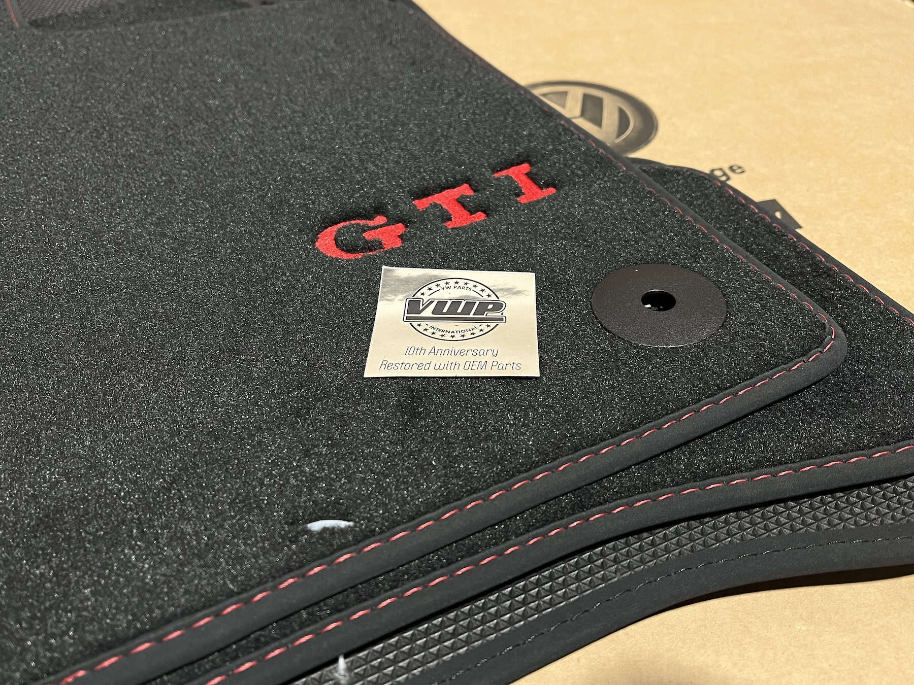 VW Golf MK5 MK6 GTI Carpet Floor Foot Mats with Embroidered Red GTI