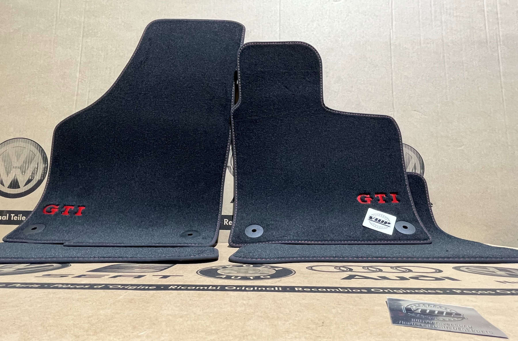VW Golf MK5 MK6 GTI Carpet Floor Foot Mats with Embroidered Red GTI