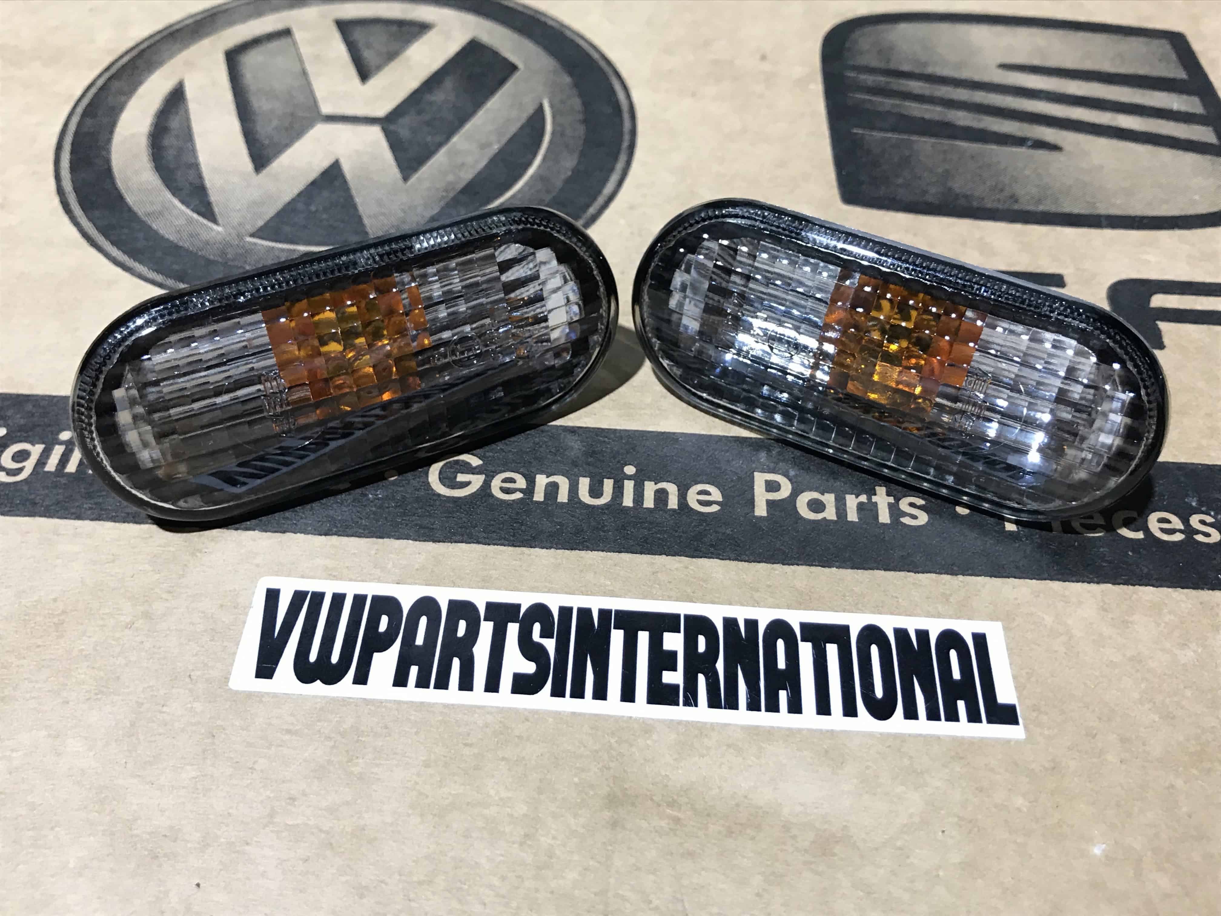 VW Golf MK4 Side Indicators Housing Lens Pair Blinker Turn Signals