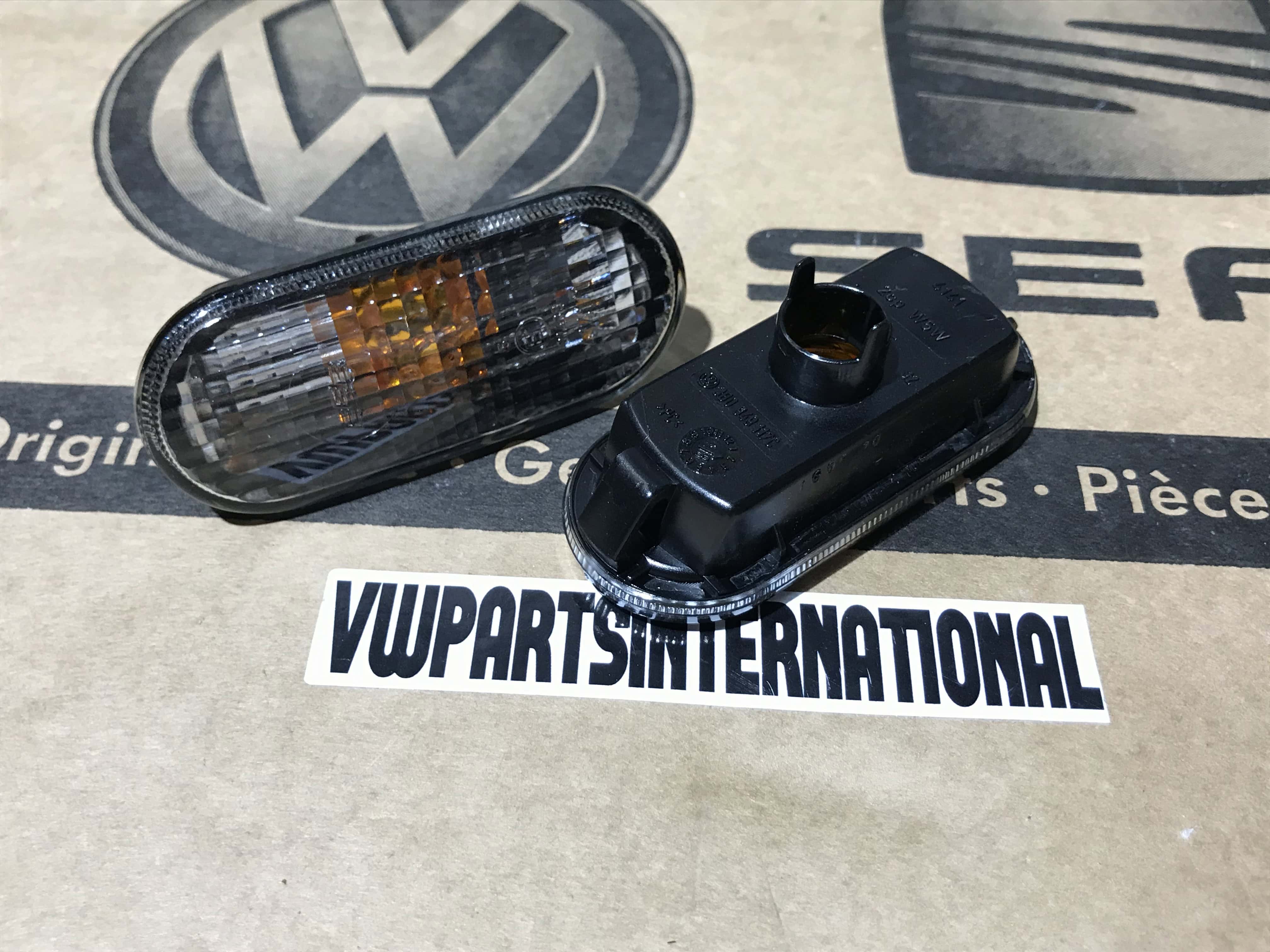 VW Golf MK4 Side Indicators Housing Lens Pair Blinker Turn Signals