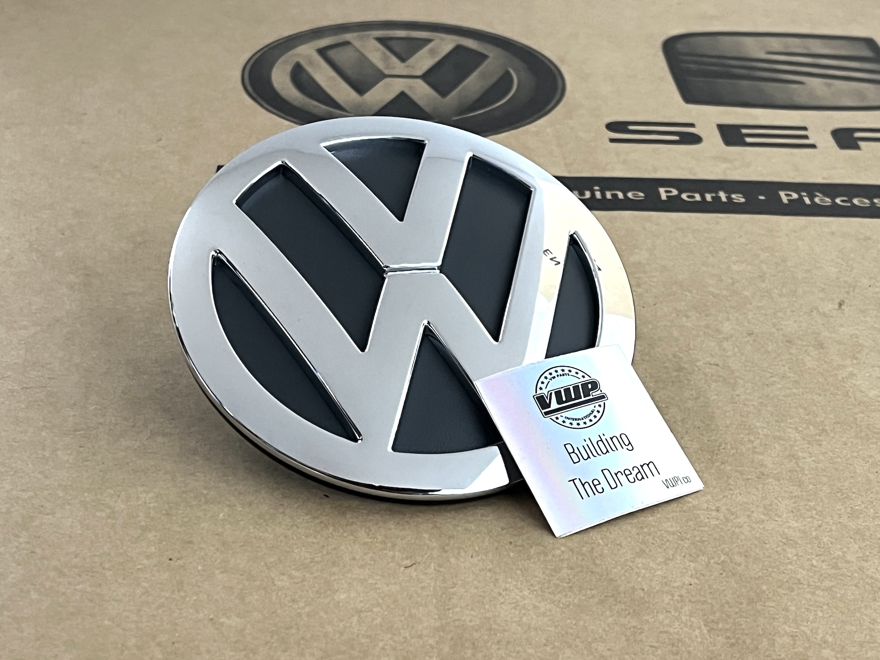 vw-new-beetle-boot-tailgate-