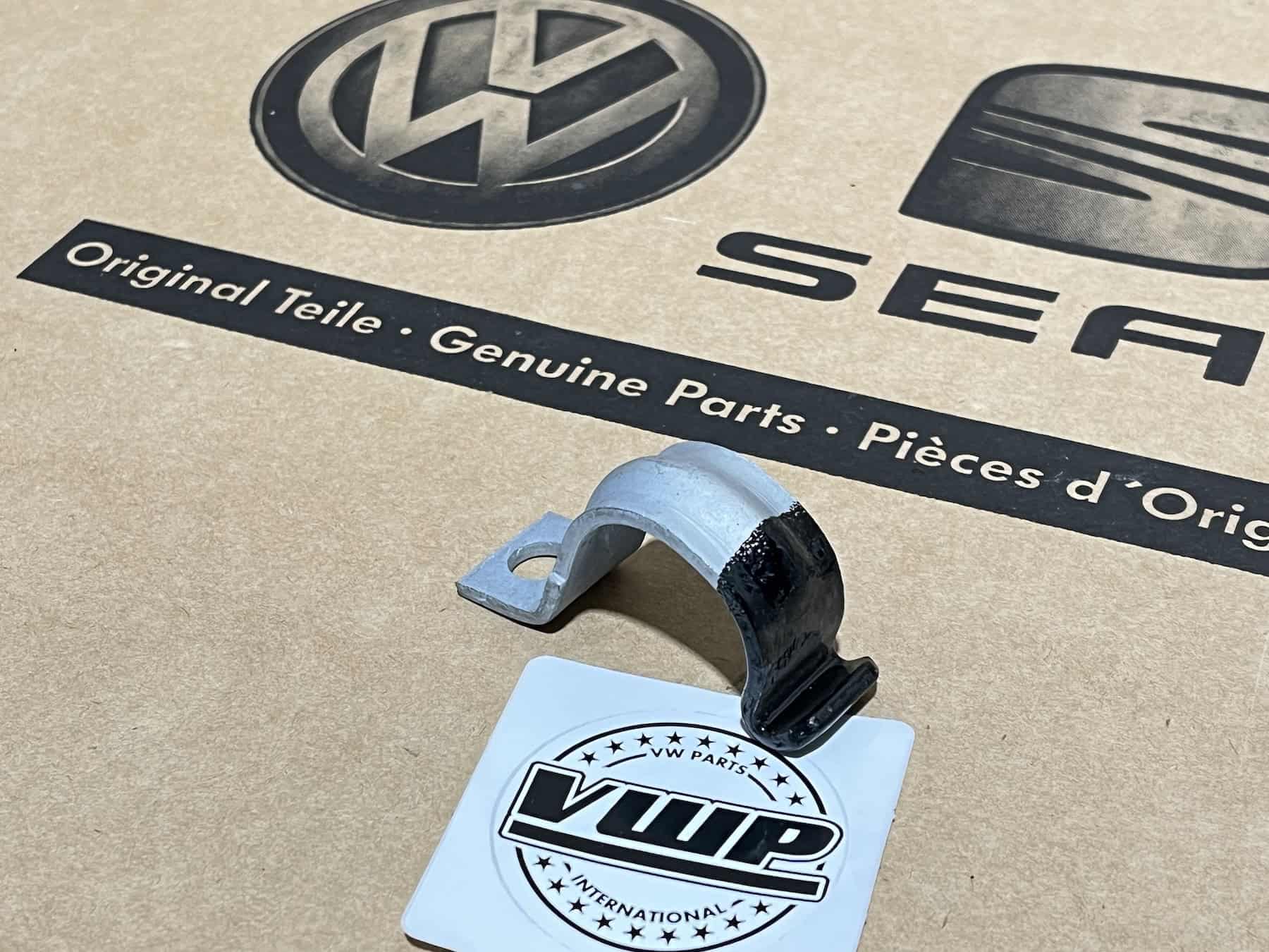 VW Golf MK4 R32 V6 GTI Audi TT Front Anti Roll Bar Clamp New Genuine